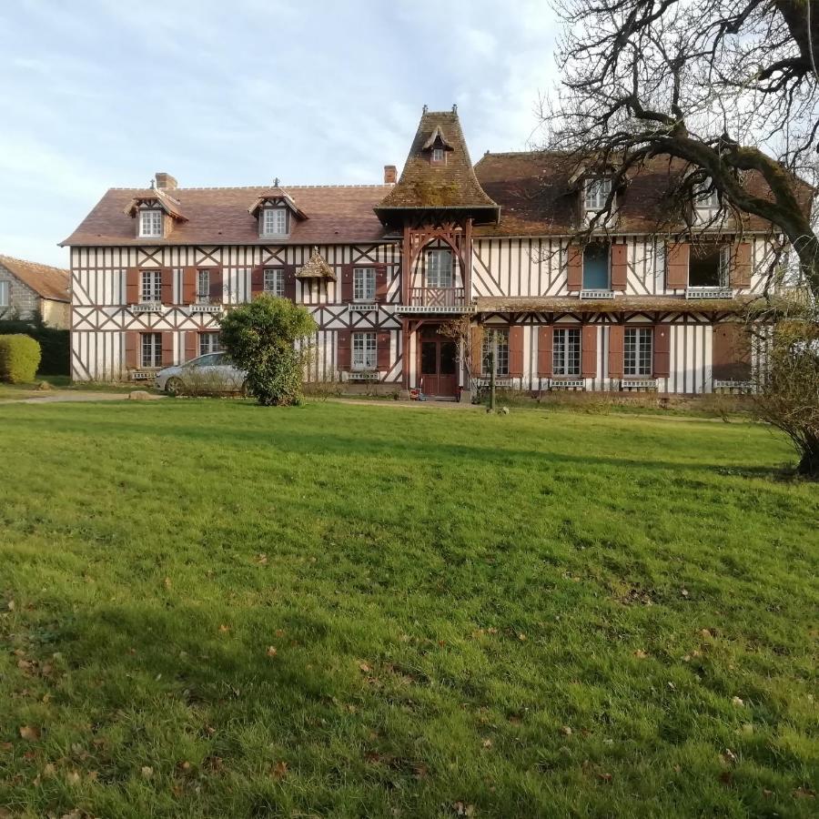 Lieu Baudouin Livarot-Pays-d'Auge Exterior foto